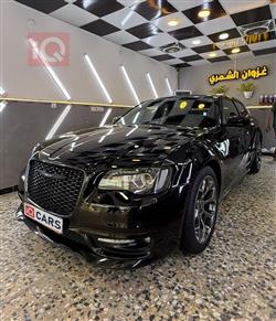 كرايسلر 300